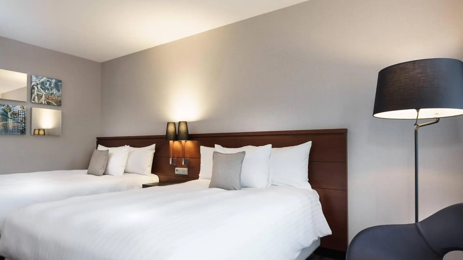 Hotel Courtyard By Marriott Amsterdam Airport Hoofddorp Países Bajos