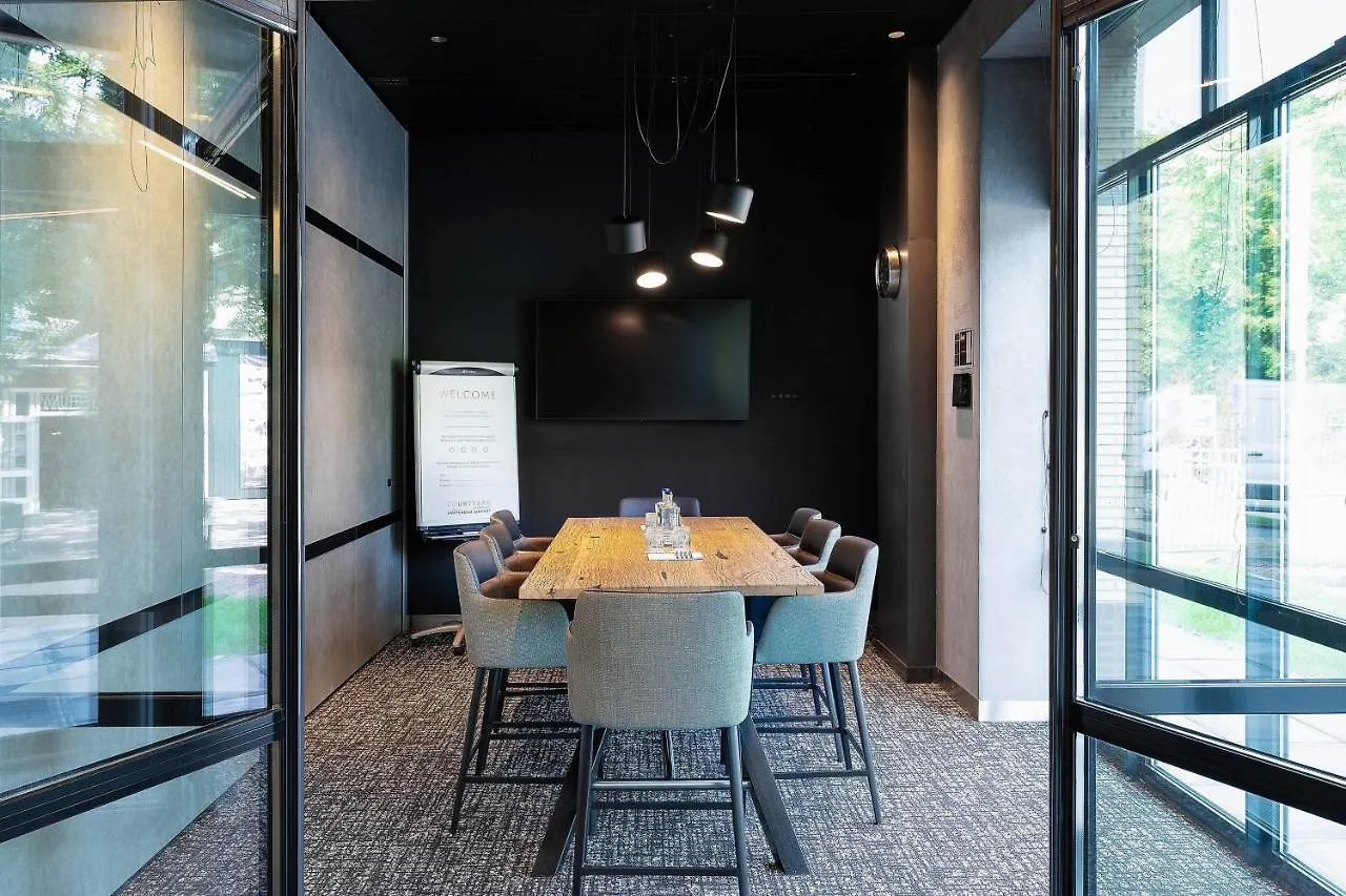 Courtyard By Marriott Amsterdam Airport Otel Hoofddorp