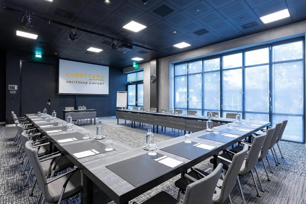 Courtyard By Marriott Amsterdam Airport Otel Hoofddorp